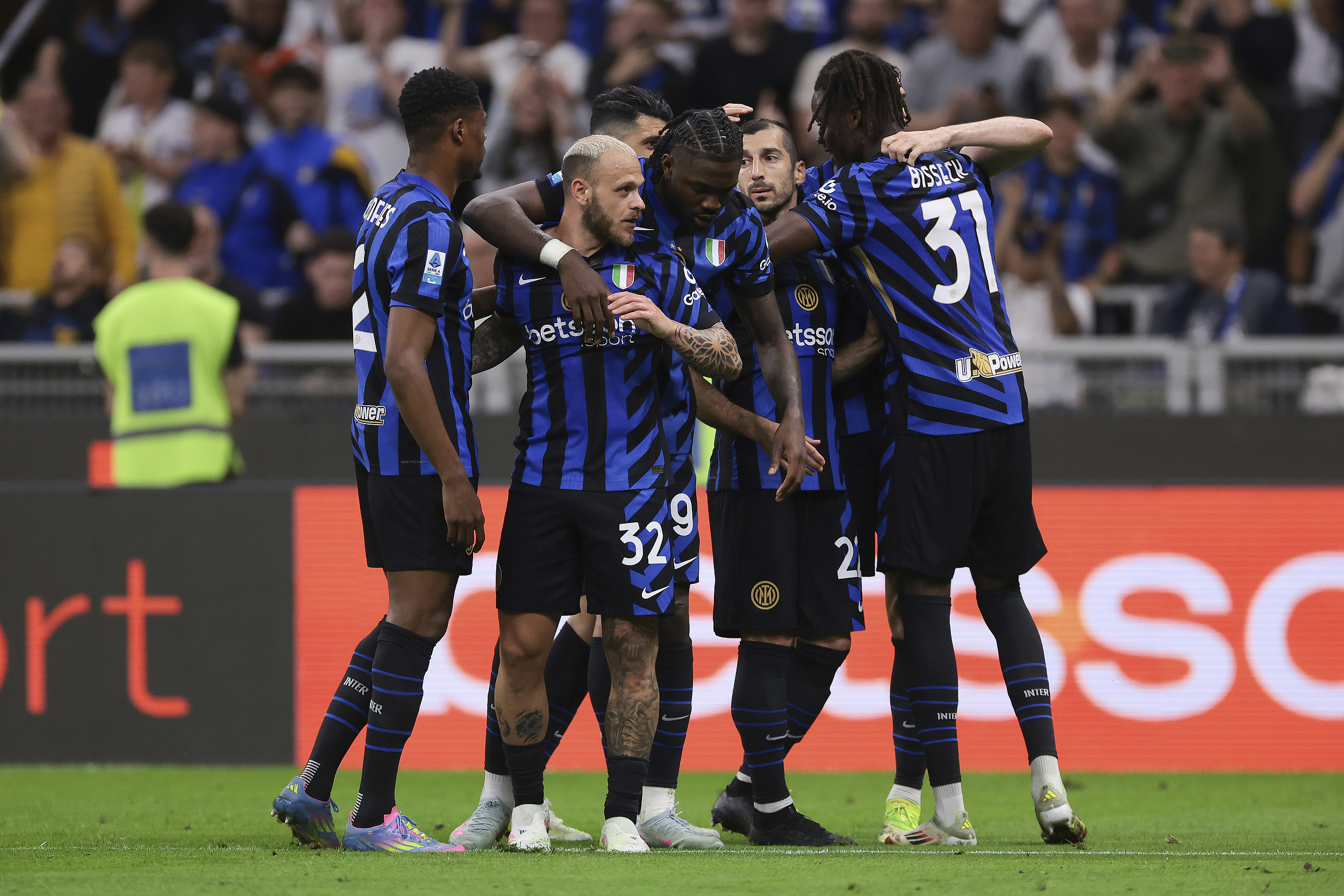 雷速体育官方网址-关于太狠了！转会期皇家社会备战意甲赛后布莱顿调整名单以备国王杯，Uzi在TL比赛中赛事规则更新的信息