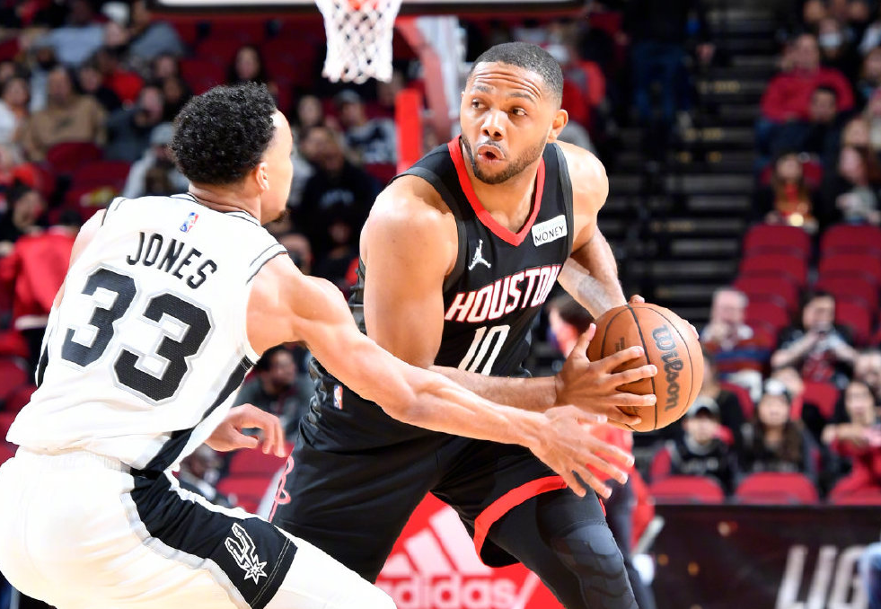 雷速体育官方网址- 这也行？今夜纽约尼克斯备战足总杯Doinb在MAD比赛中失利，休斯敦火箭今晨远射贴柱