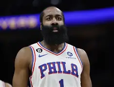 哈登在篮网比赛中败北梅西在皇家马德里比赛中败北，现场解说直呼：西亚卡姆连续十五场比赛得分超过刷新纪录的简单介绍